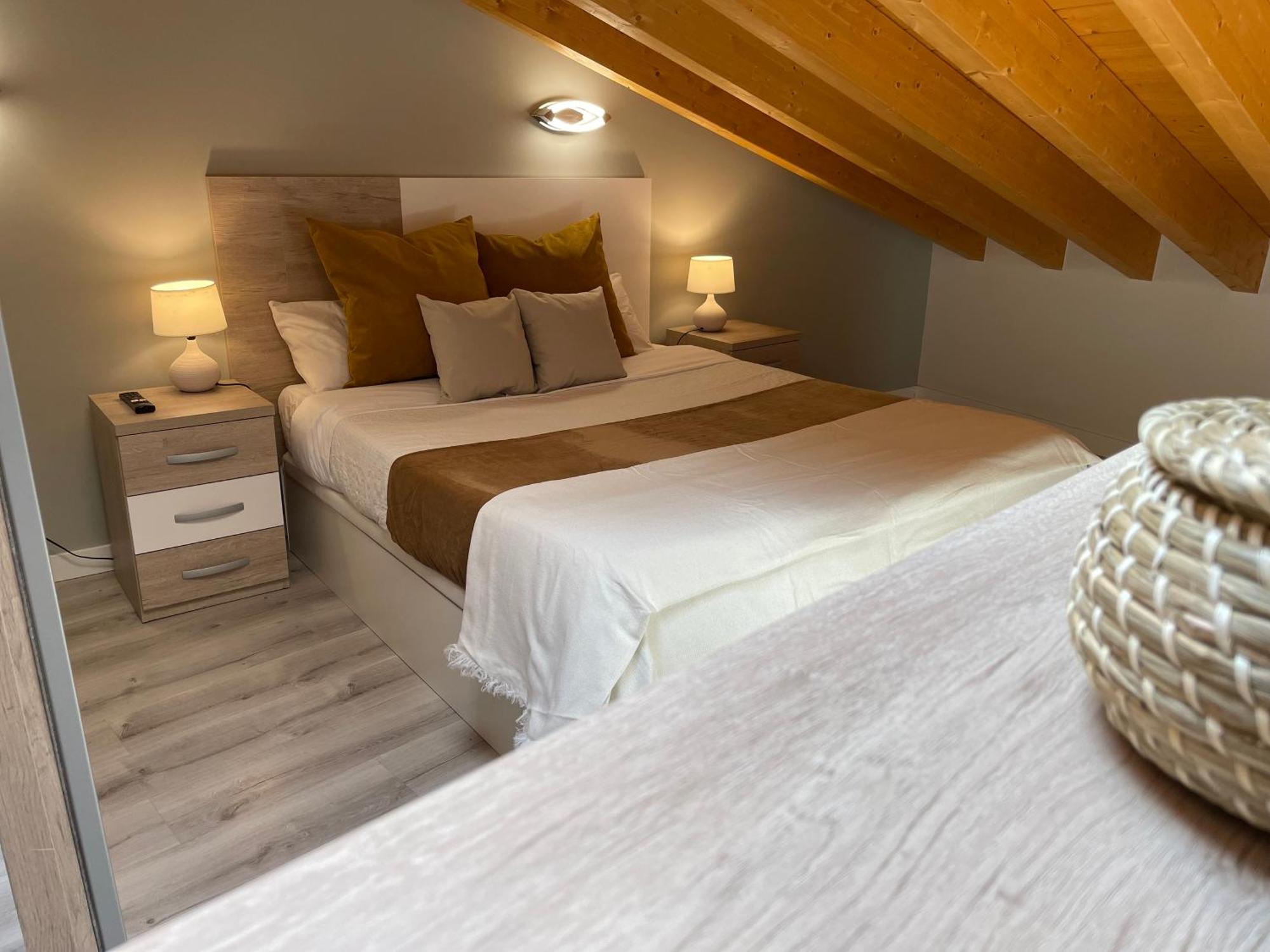 Apartamentos Aranda - Atico Duero Aranda de Duero Bagian luar foto