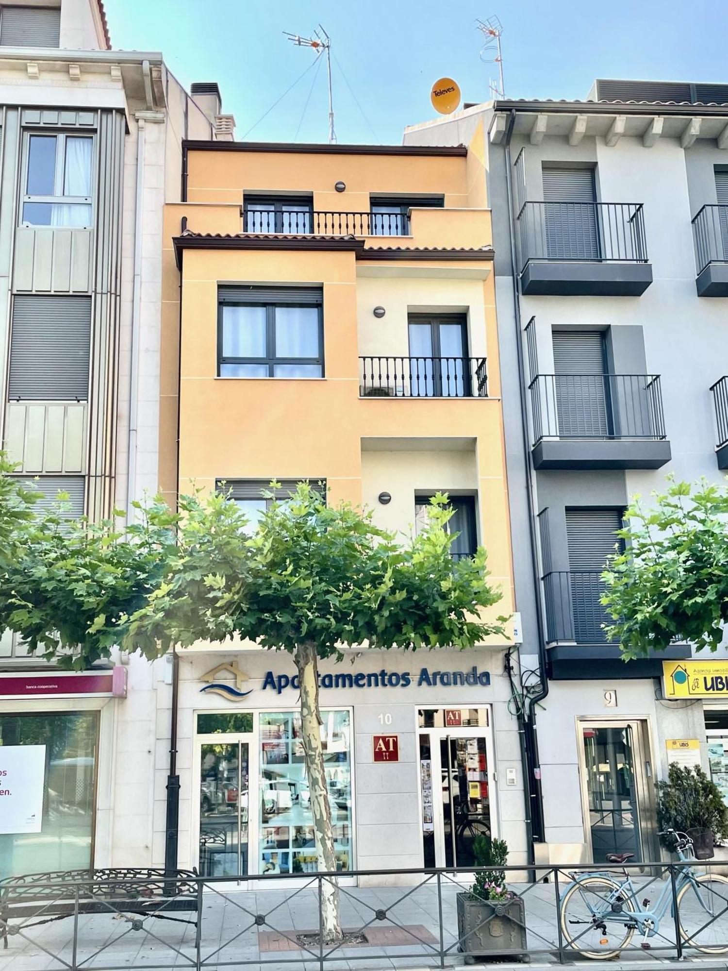 Apartamentos Aranda - Atico Duero Aranda de Duero Bagian luar foto
